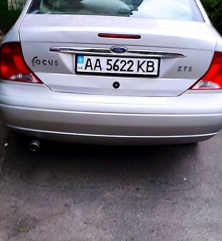 Форд Фокус, об'ємом двигуна 2 л та пробігом 200 тис. км за 2770 $, фото 3 на Automoto.ua