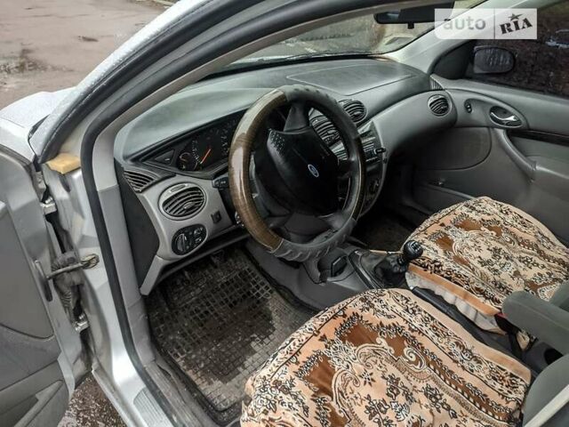 Форд Фокус, объемом двигателя 2 л и пробегом 326 тыс. км за 2900 $, фото 16 на Automoto.ua