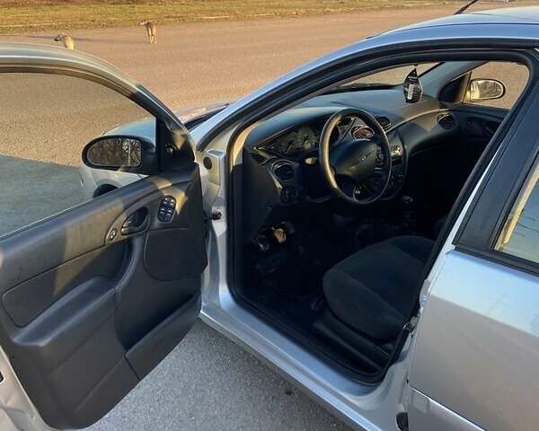 Форд Фокус, объемом двигателя 2 л и пробегом 304 тыс. км за 3600 $, фото 11 на Automoto.ua