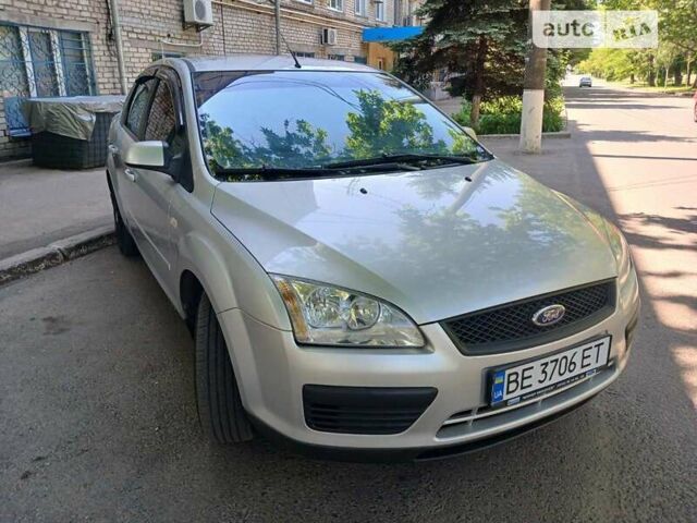 Форд Фокус, объемом двигателя 1.6 л и пробегом 206 тыс. км за 5700 $, фото 4 на Automoto.ua