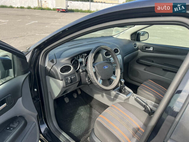 Форд Фокус, объемом двигателя 1.6 л и пробегом 225 тыс. км за 5700 $, фото 6 на Automoto.ua