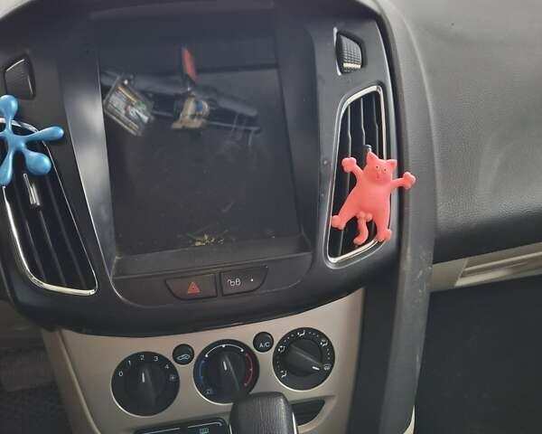 Форд Фокус, объемом двигателя 2.01 л и пробегом 200 тыс. км за 6700 $, фото 8 на Automoto.ua