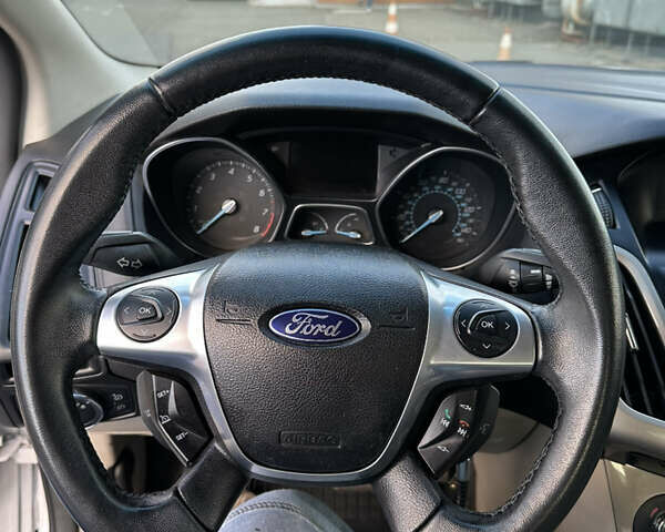 Форд Фокус, об'ємом двигуна 2 л та пробігом 193 тис. км за 5900 $, фото 7 на Automoto.ua