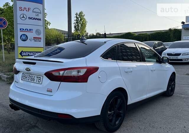 Форд Фокус, об'ємом двигуна 1 л та пробігом 95 тис. км за 7000 $, фото 7 на Automoto.ua