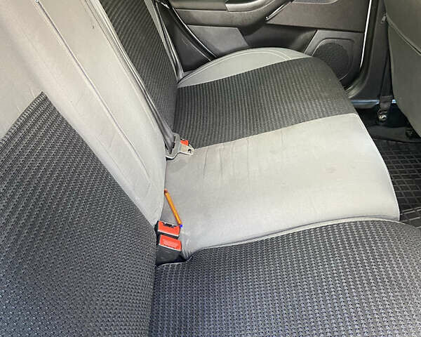 Форд Фокус, объемом двигателя 1 л и пробегом 105 тыс. км за 7000 $, фото 16 на Automoto.ua