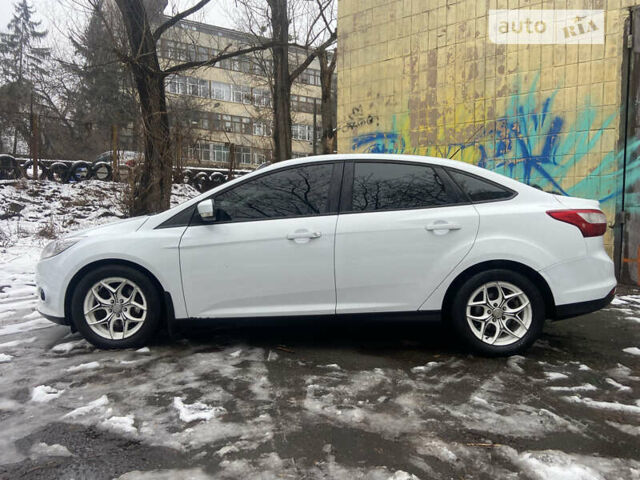 Форд Фокус, об'ємом двигуна 1 л та пробігом 190 тис. км за 6000 $, фото 6 на Automoto.ua