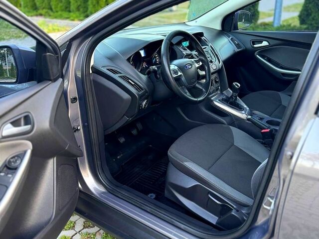 Форд Фокус, объемом двигателя 1 л и пробегом 131 тыс. км за 6000 $, фото 12 на Automoto.ua