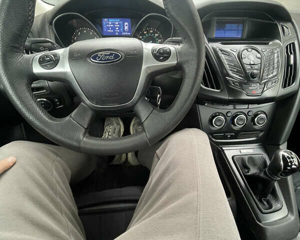Форд Фокус, объемом двигателя 2 л и пробегом 223 тыс. км за 6500 $, фото 7 на Automoto.ua
