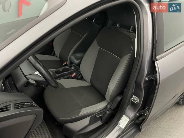 Форд Фокус, объемом двигателя 2 л и пробегом 153 тыс. км за 7886 $, фото 7 на Automoto.ua