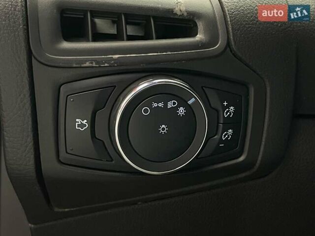 Форд Фокус, объемом двигателя 2 л и пробегом 153 тыс. км за 7886 $, фото 11 на Automoto.ua