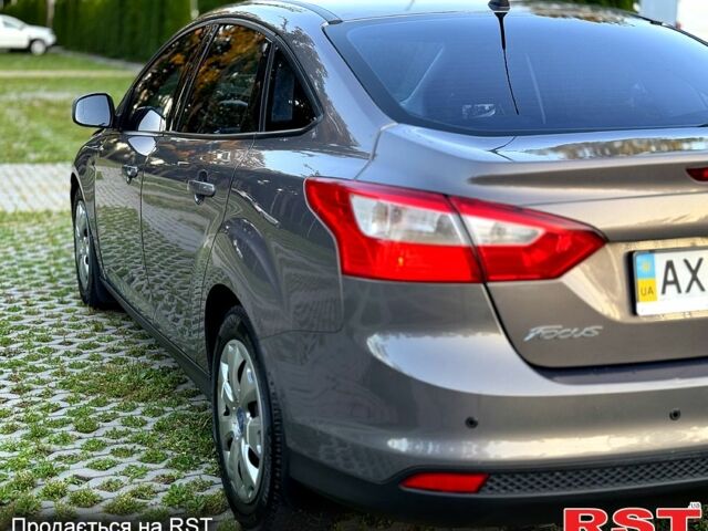 Форд Фокус, объемом двигателя 1 л и пробегом 129 тыс. км за 7000 $, фото 4 на Automoto.ua