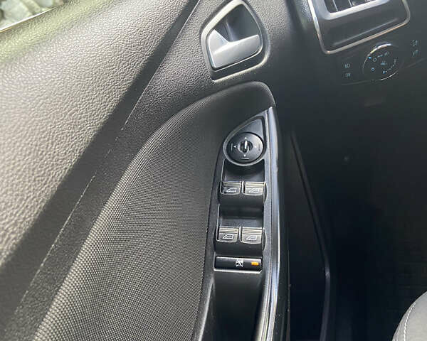 Форд Фокус, объемом двигателя 1 л и пробегом 105 тыс. км за 7000 $, фото 13 на Automoto.ua