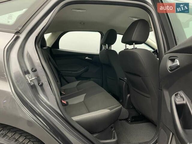 Форд Фокус, объемом двигателя 2 л и пробегом 153 тыс. км за 7886 $, фото 17 на Automoto.ua