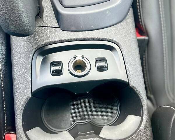 Форд Фокус, объемом двигателя 2 л и пробегом 158 тыс. км за 8799 $, фото 24 на Automoto.ua