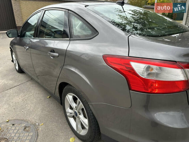 Форд Фокус 2014 в Киеве на Automoto.ua Форд Фокус, объемом двигателя 2 л и пробегом 184 тыс. км за 6100 $, фото 1 на Automoto.ua