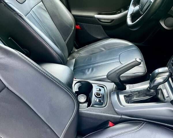 Форд Фокус, объемом двигателя 2 л и пробегом 158 тыс. км за 8799 $, фото 13 на Automoto.ua