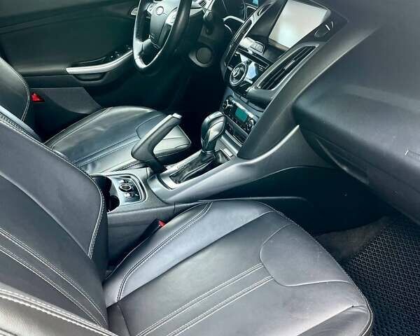 Форд Фокус, объемом двигателя 2 л и пробегом 158 тыс. км за 8799 $, фото 11 на Automoto.ua