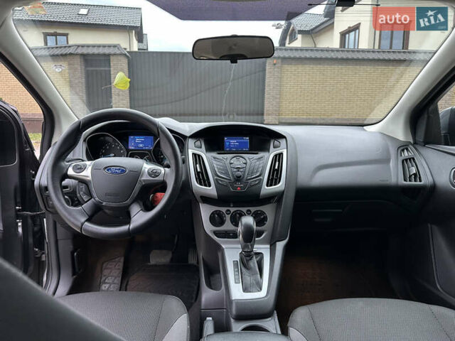 Форд Фокус 2014 в Киеве на Automoto.ua Форд Фокус, объемом двигателя 2 л и пробегом 184 тыс. км за 6100 $, фото 7 на Automoto.ua