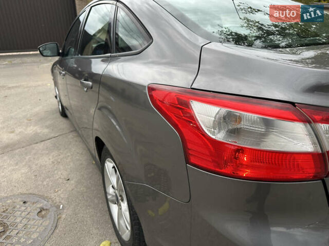 Форд Фокус 2014 в Киеве на Automoto.ua Форд Фокус, объемом двигателя 2 л и пробегом 184 тыс. км за 6100 $, фото 2 на Automoto.ua