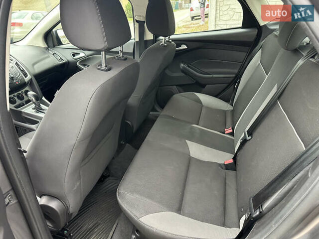Форд Фокус 2014 в Киеве на Automoto.ua Форд Фокус, объемом двигателя 2 л и пробегом 184 тыс. км за 6100 $, фото 12 на Automoto.ua