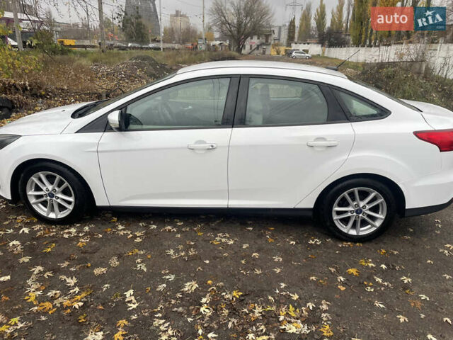 Форд Фокус, объемом двигателя 2 л и пробегом 119 тыс. км за 8900 $, фото 5 на Automoto.ua