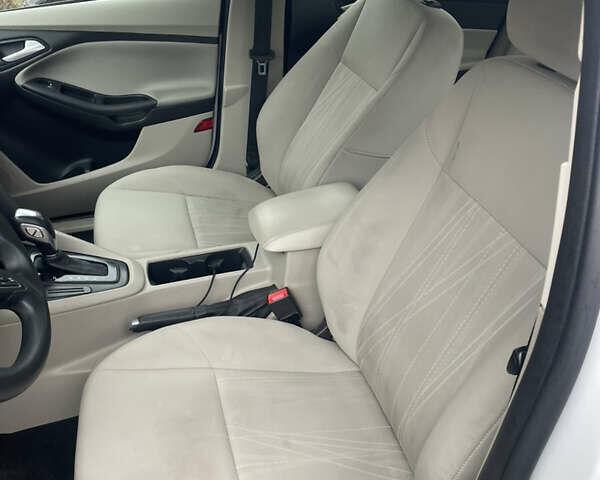 Форд Фокус, объемом двигателя 2 л и пробегом 119 тыс. км за 8900 $, фото 10 на Automoto.ua