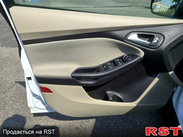Форд Фокус, объемом двигателя 2 л и пробегом 180 тыс. км за 6999 $, фото 7 на Automoto.ua