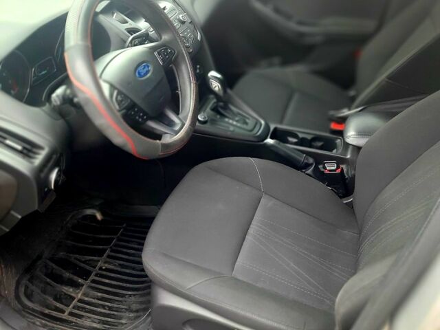 Форд Фокус, объемом двигателя 2 л и пробегом 117 тыс. км за 9500 $, фото 9 на Automoto.ua