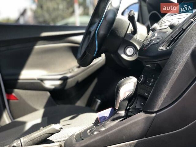 Форд Фокус, об'ємом двигуна 2 л та пробігом 137 тис. км за 8599 $, фото 13 на Automoto.ua