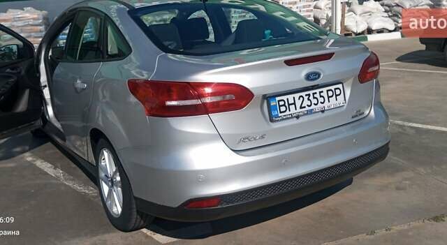 Форд Фокус, объемом двигателя 2 л и пробегом 159 тыс. км за 8000 $, фото 17 на Automoto.ua
