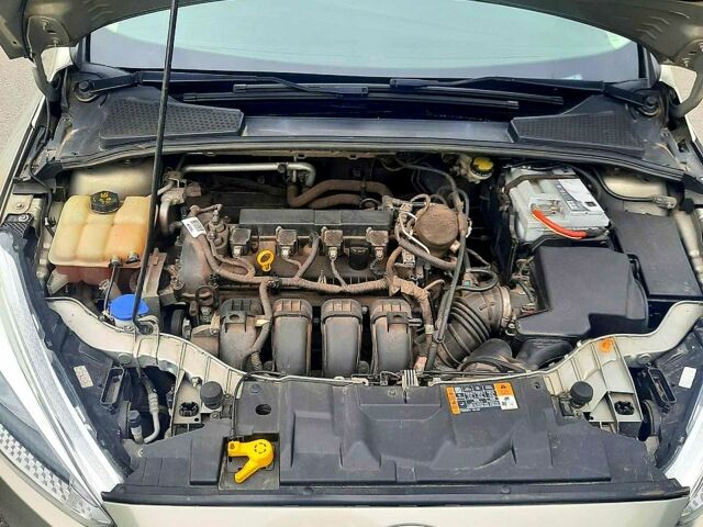 Форд Фокус, объемом двигателя 2 л и пробегом 117 тыс. км за 9500 $, фото 3 на Automoto.ua