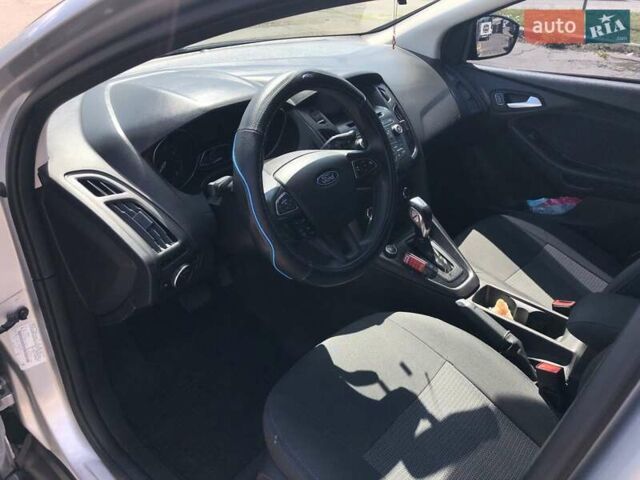 Форд Фокус, об'ємом двигуна 2 л та пробігом 137 тис. км за 8599 $, фото 32 на Automoto.ua