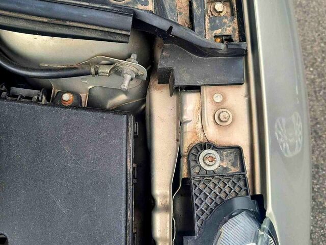 Форд Фокус, объемом двигателя 2 л и пробегом 117 тыс. км за 9500 $, фото 6 на Automoto.ua