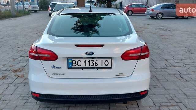 Форд Фокус, объемом двигателя 2 л и пробегом 163 тыс. км за 8300 $, фото 3 на Automoto.ua