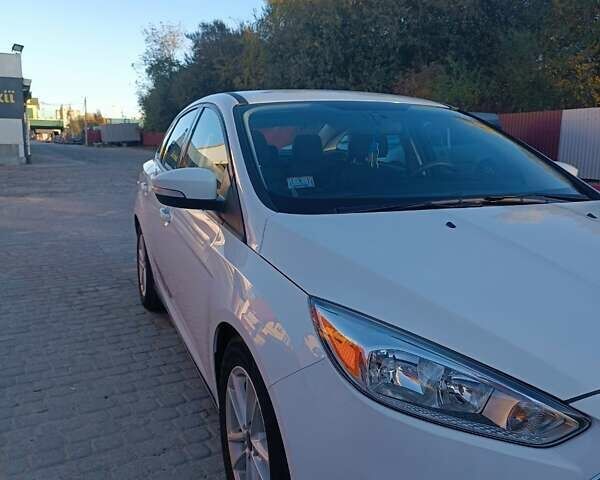Форд Фокус, объемом двигателя 2 л и пробегом 46 тыс. км за 11000 $, фото 4 на Automoto.ua