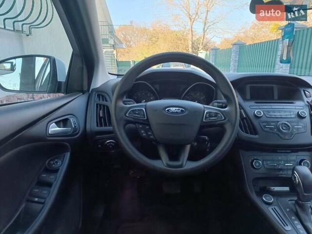 Форд Фокус, объемом двигателя 2 л и пробегом 46 тыс. км за 11000 $, фото 17 на Automoto.ua