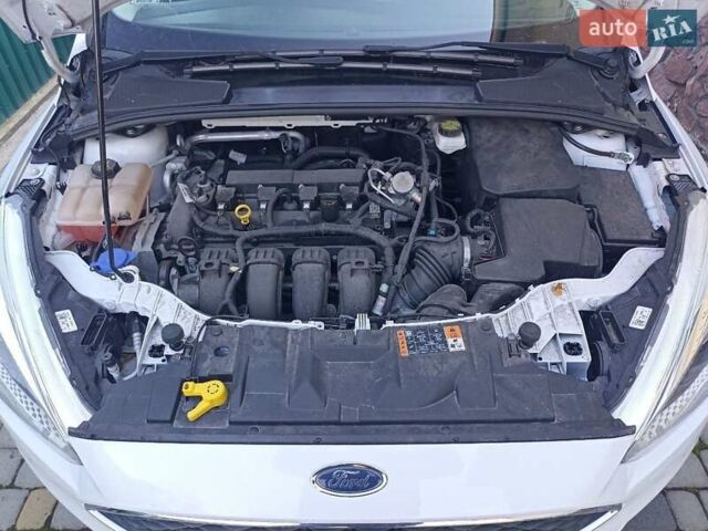 Форд Фокус, объемом двигателя 2 л и пробегом 46 тыс. км за 11000 $, фото 12 на Automoto.ua