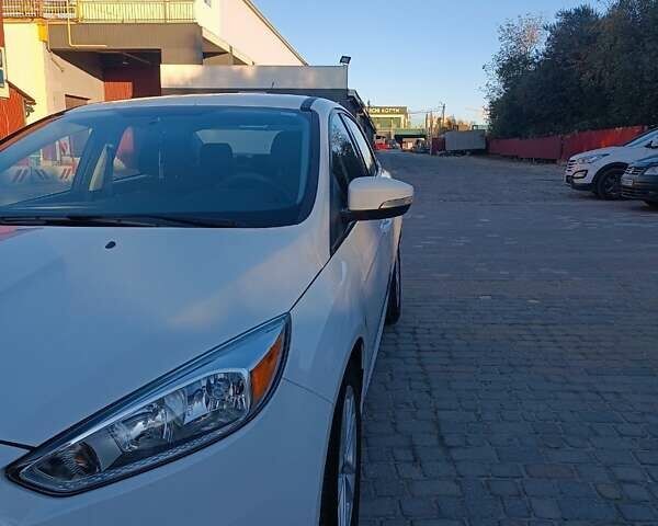 Форд Фокус, объемом двигателя 2 л и пробегом 46 тыс. км за 11000 $, фото 3 на Automoto.ua