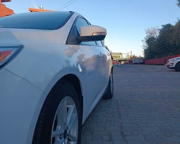 Форд Фокус, объемом двигателя 2 л и пробегом 46 тыс. км за 11000 $, фото 5 на Automoto.ua