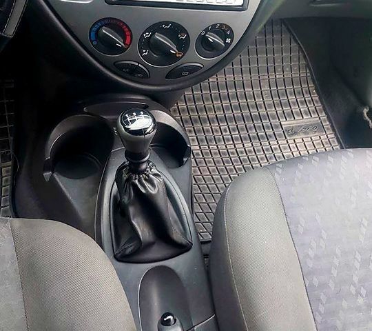 Форд Фокус, объемом двигателя 1.8 л и пробегом 320 тыс. км за 2500 $, фото 1 на Automoto.ua