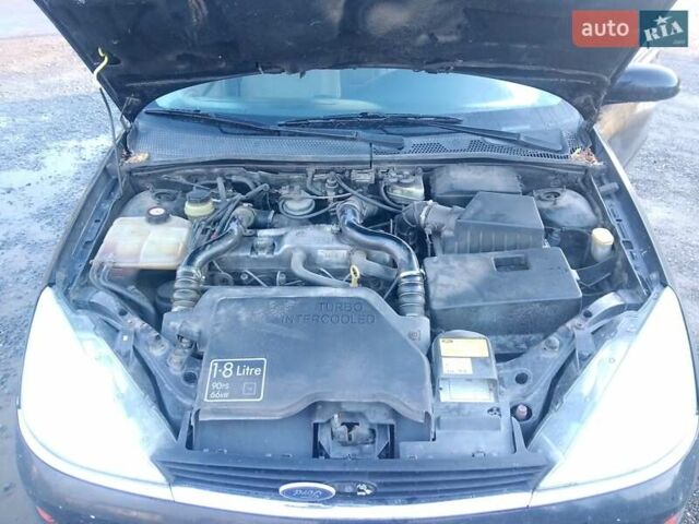 Форд Фокус, объемом двигателя 1.8 л и пробегом 395 тыс. км за 2500 $, фото 9 на Automoto.ua