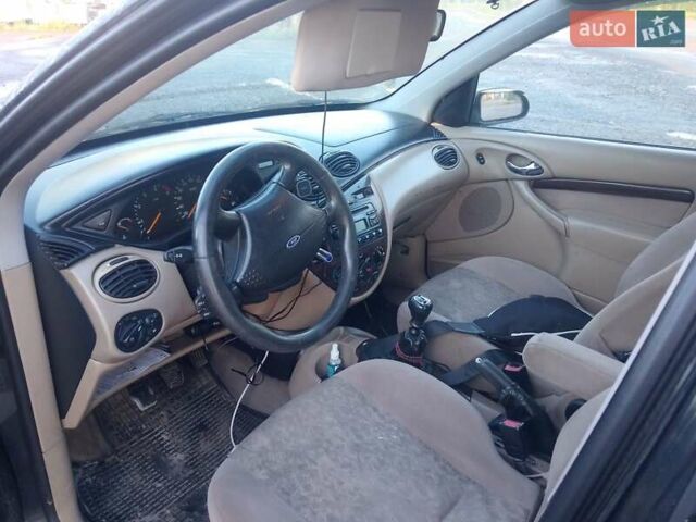 Форд Фокус, объемом двигателя 1.8 л и пробегом 395 тыс. км за 2500 $, фото 6 на Automoto.ua