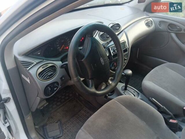 Форд Фокус, объемом двигателя 2 л и пробегом 230 тыс. км за 2100 $, фото 2 на Automoto.ua