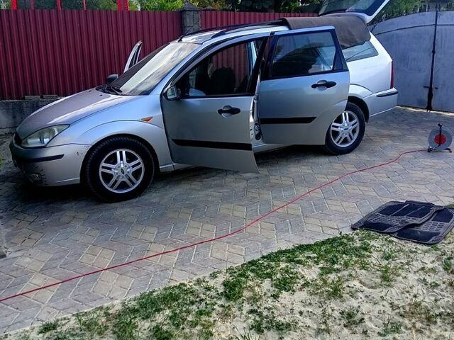 Форд Фокус, объемом двигателя 1.8 л и пробегом 305 тыс. км за 2800 $, фото 2 на Automoto.ua