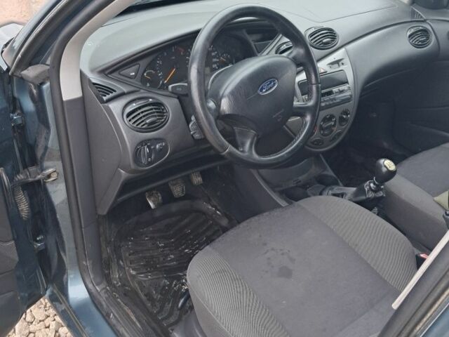Форд Фокус, объемом двигателя 1.8 л и пробегом 299 тыс. км за 1300 $, фото 1 на Automoto.ua