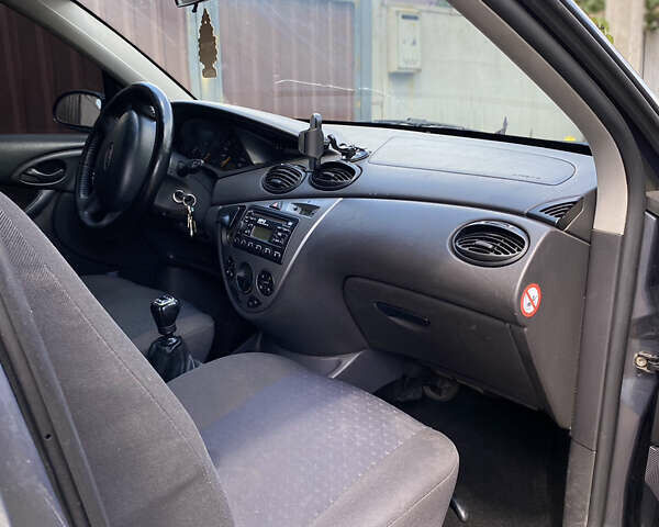 Форд Фокус, объемом двигателя 1.8 л и пробегом 280 тыс. км за 3300 $, фото 11 на Automoto.ua