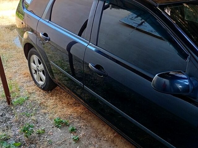 Форд Фокус, объемом двигателя 2 л и пробегом 306 тыс. км за 4800 $, фото 4 на Automoto.ua