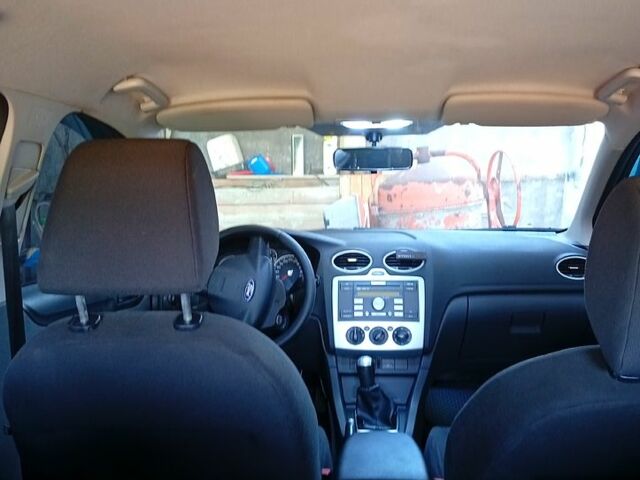 Форд Фокус, объемом двигателя 2 л и пробегом 306 тыс. км за 4800 $, фото 3 на Automoto.ua