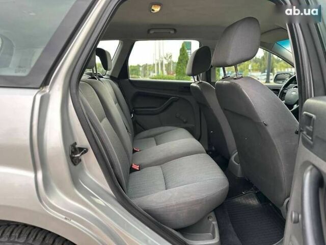 Форд Фокус, объемом двигателя 1.6 л и пробегом 347 тыс. км за 4350 $, фото 21 на Automoto.ua