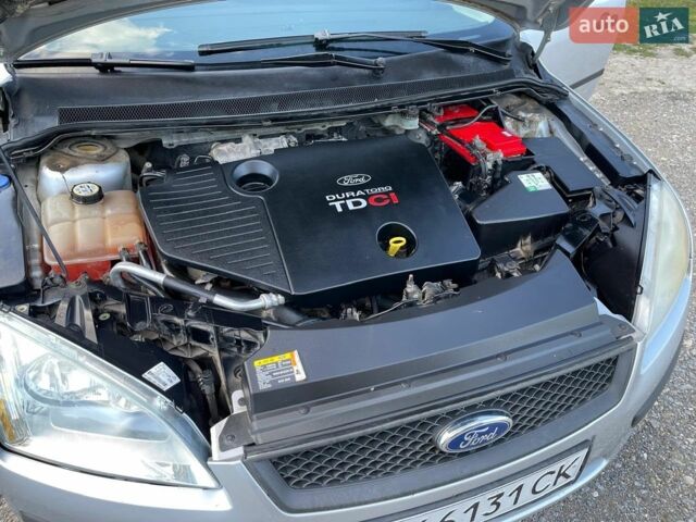 Форд Фокус, об'ємом двигуна 1.8 л та пробігом 262 тис. км за 4100 $, фото 7 на Automoto.ua